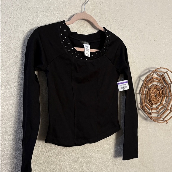 MWT Truce Girls Studded Long Sleeve Top Size XL (16) - Picture 2 of 6